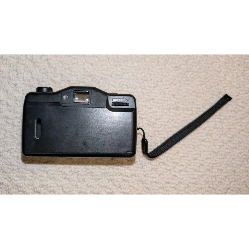 Vivitar Gold Point and Shoot Film Camera 35mm Focus - Tested Working Strap